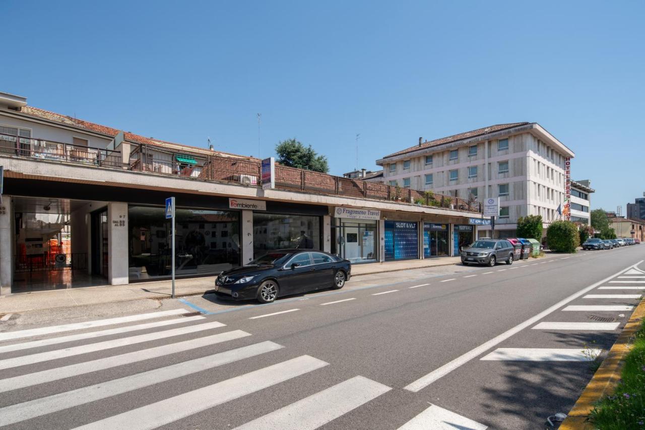 7° Cielo Apartment - Venezia - Mestre With Terrace Экстерьер фото